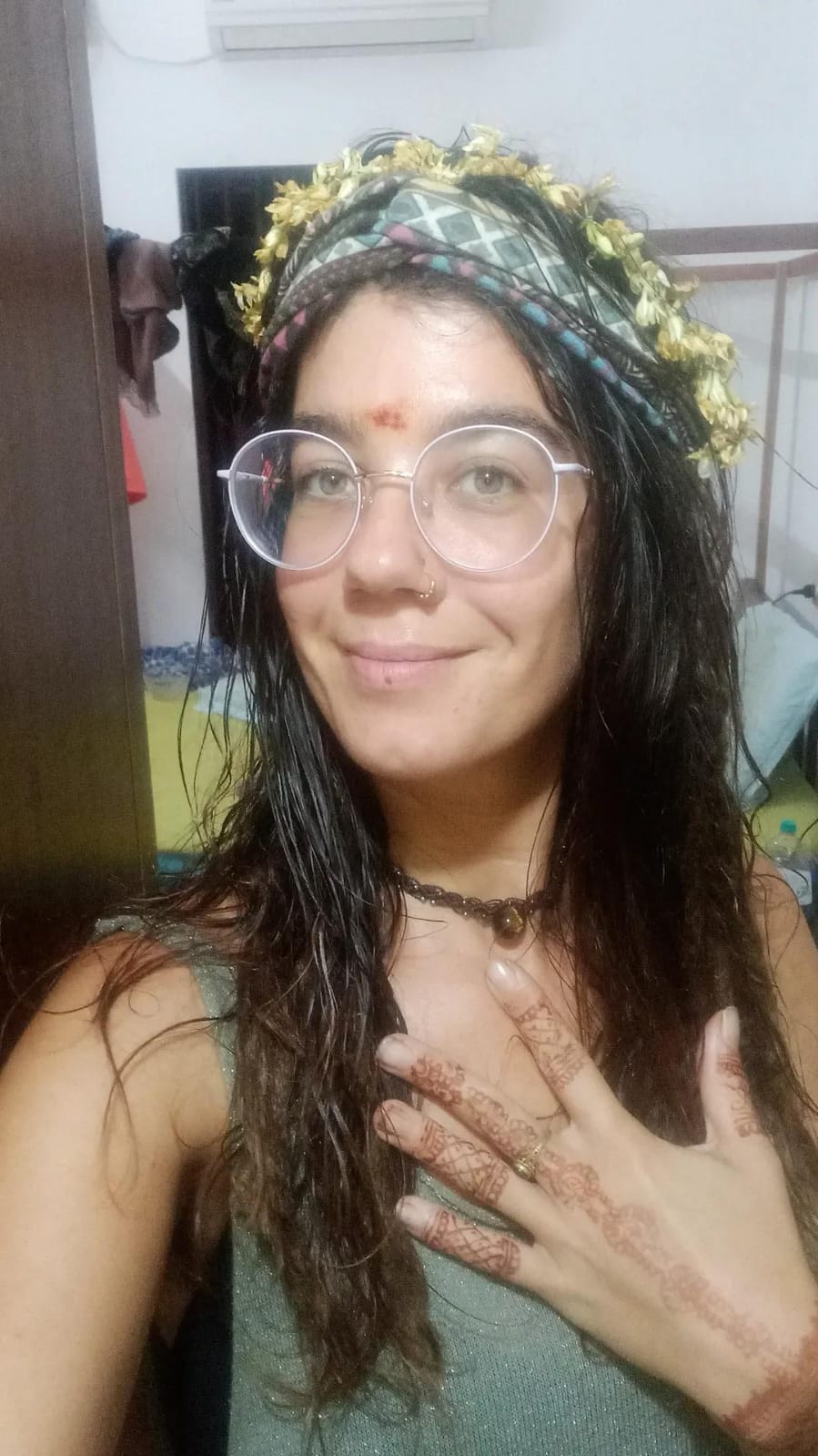 Cara tijdens haar tijd in India